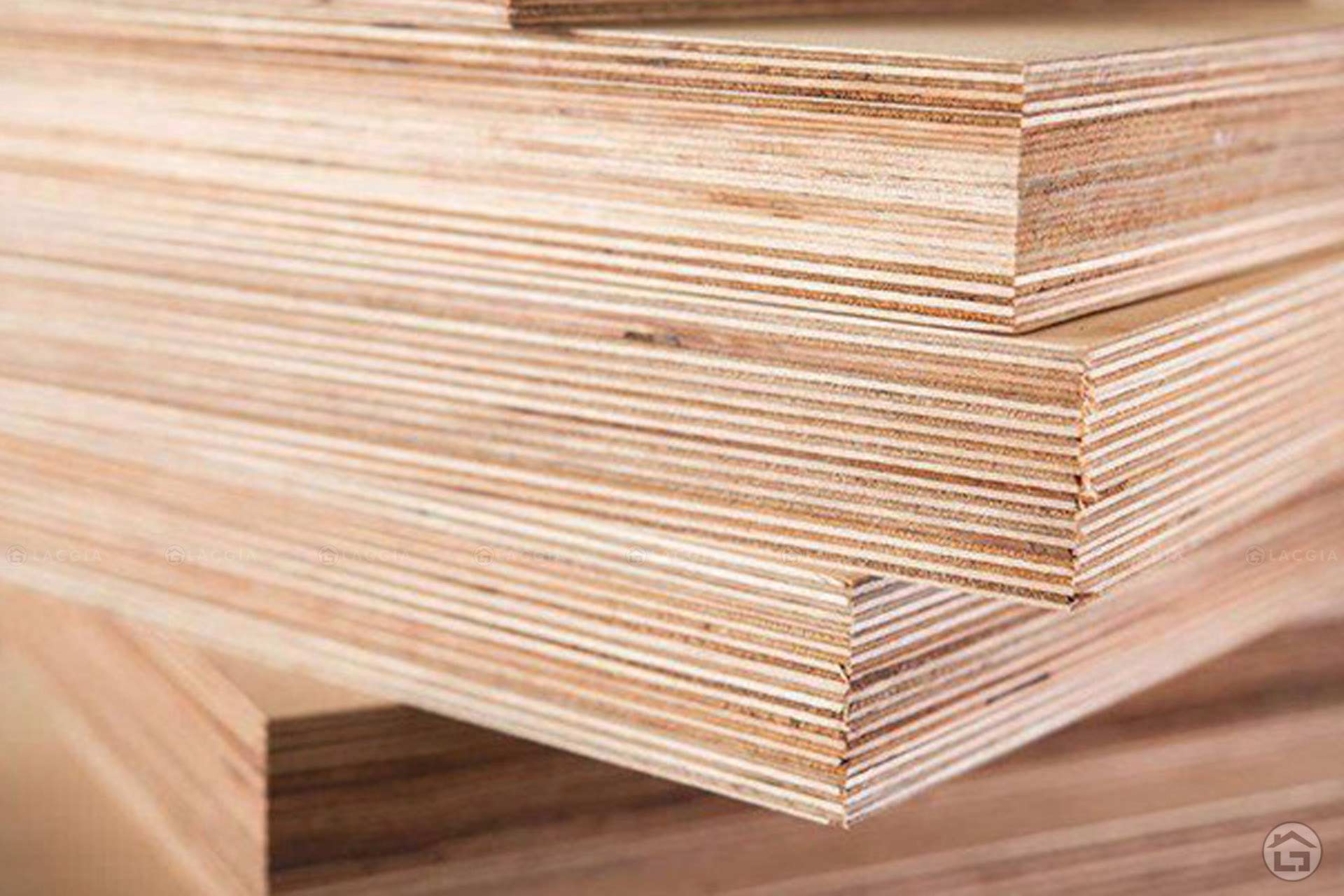 Gỗ Plywood là loại vật liệu được yêu thích trong sản xuất nội thất hiện nay